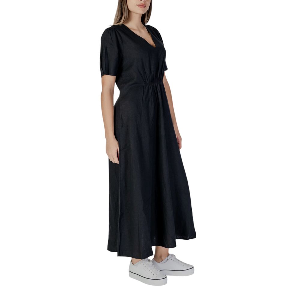 B.Young Black Linen Long