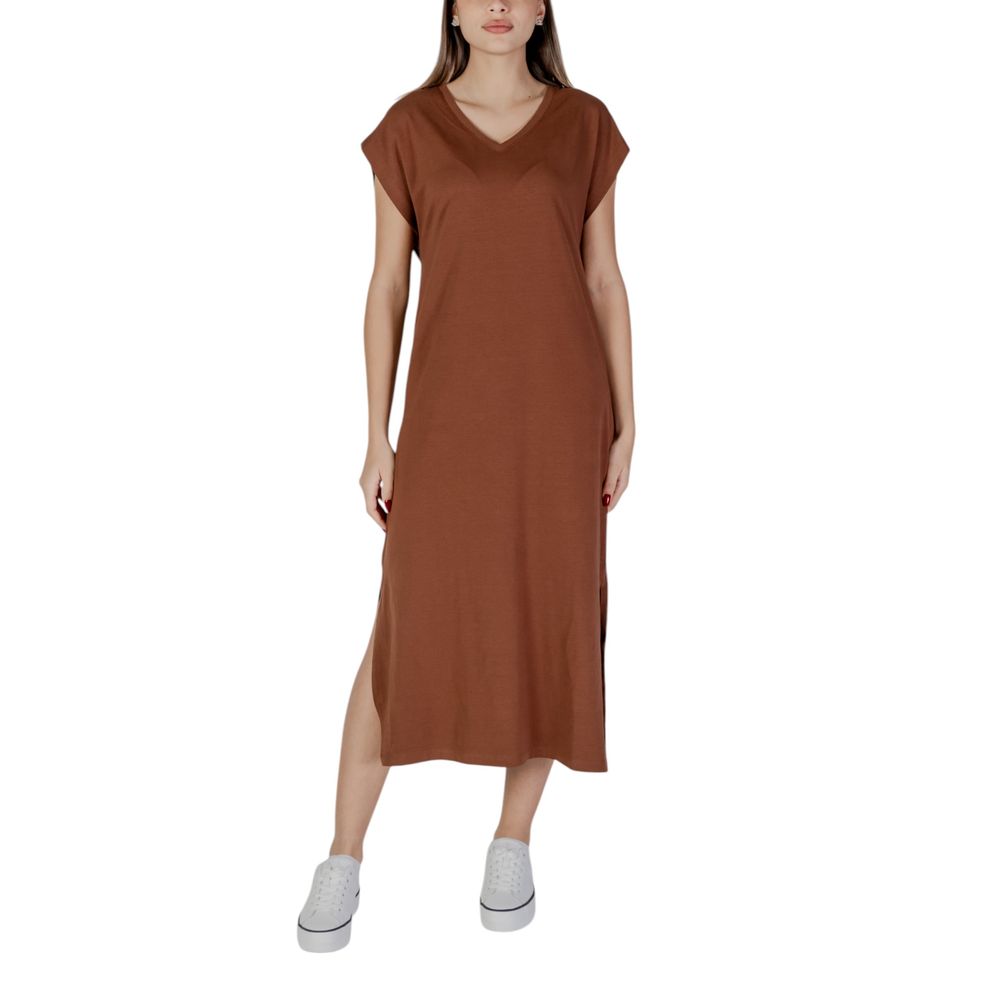 B.Young Brown Cotton Midi