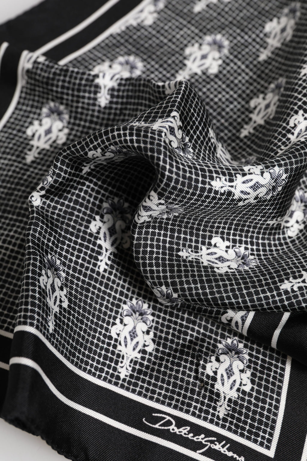 Dolce & Gabbana Black White Printed Square Foulard Scarf