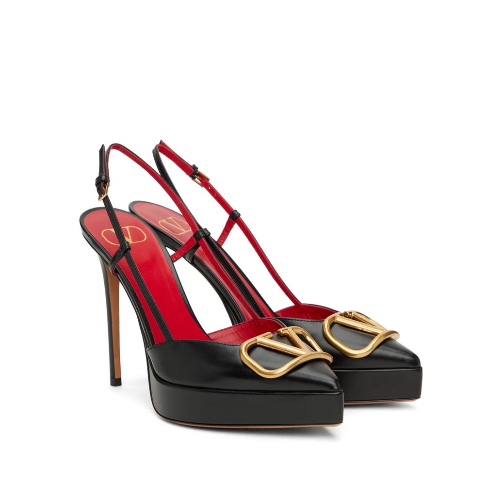 Valentino Garavani Vlogo Slingback Pumps