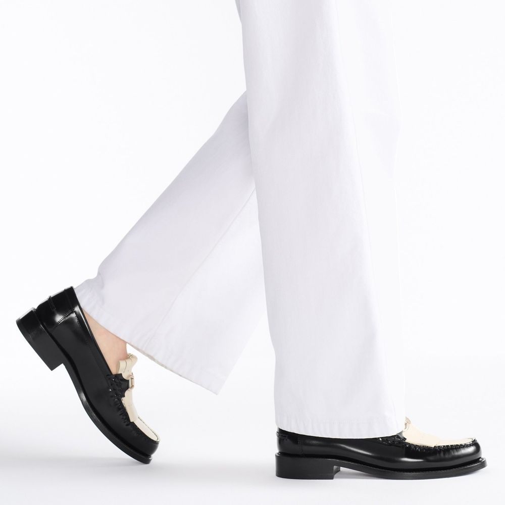 Dior Emblem Leather Loafers