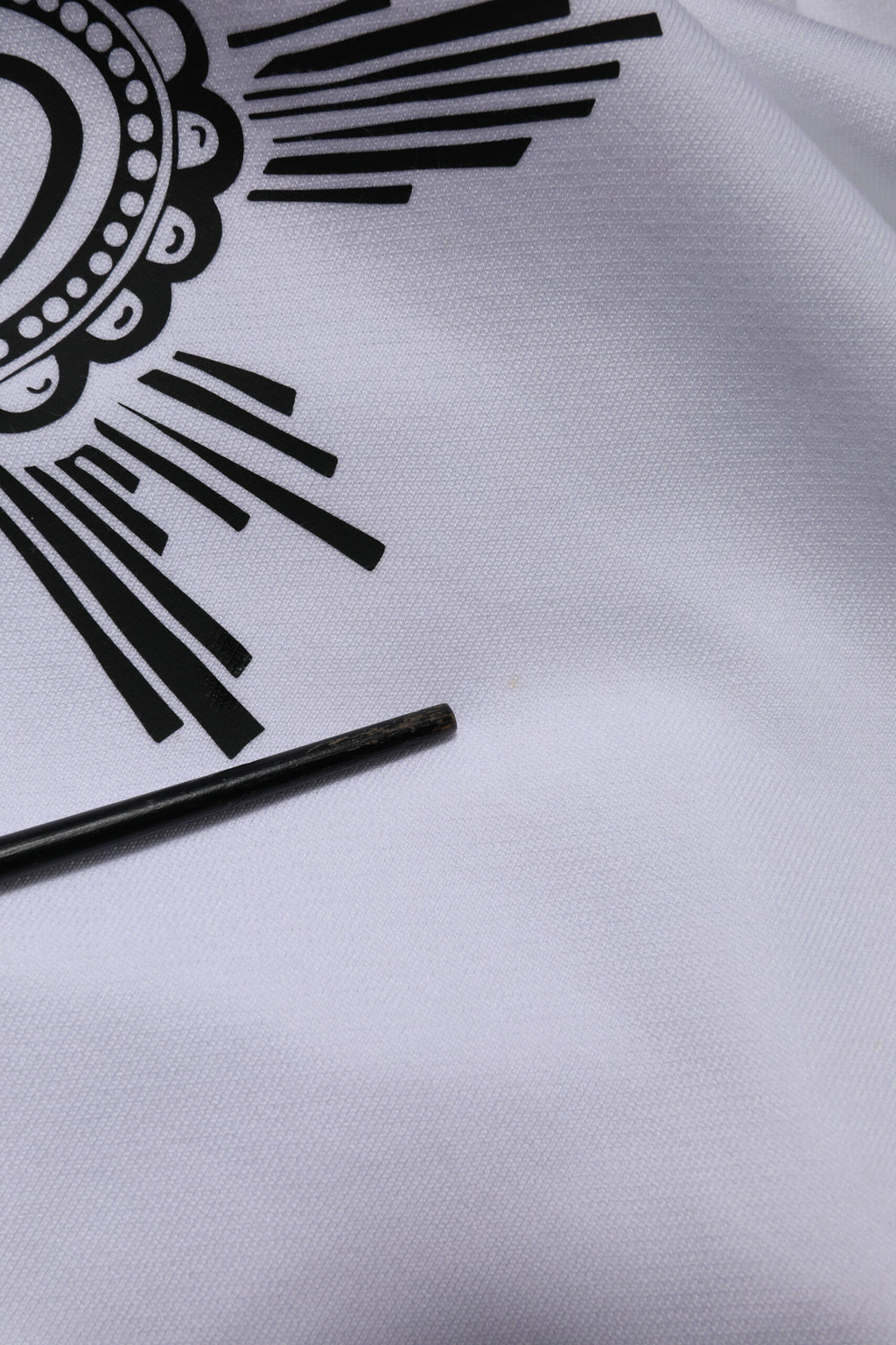 Dolce & Gabbana White Sacred Heart Hooded Sweatshirt Sweater