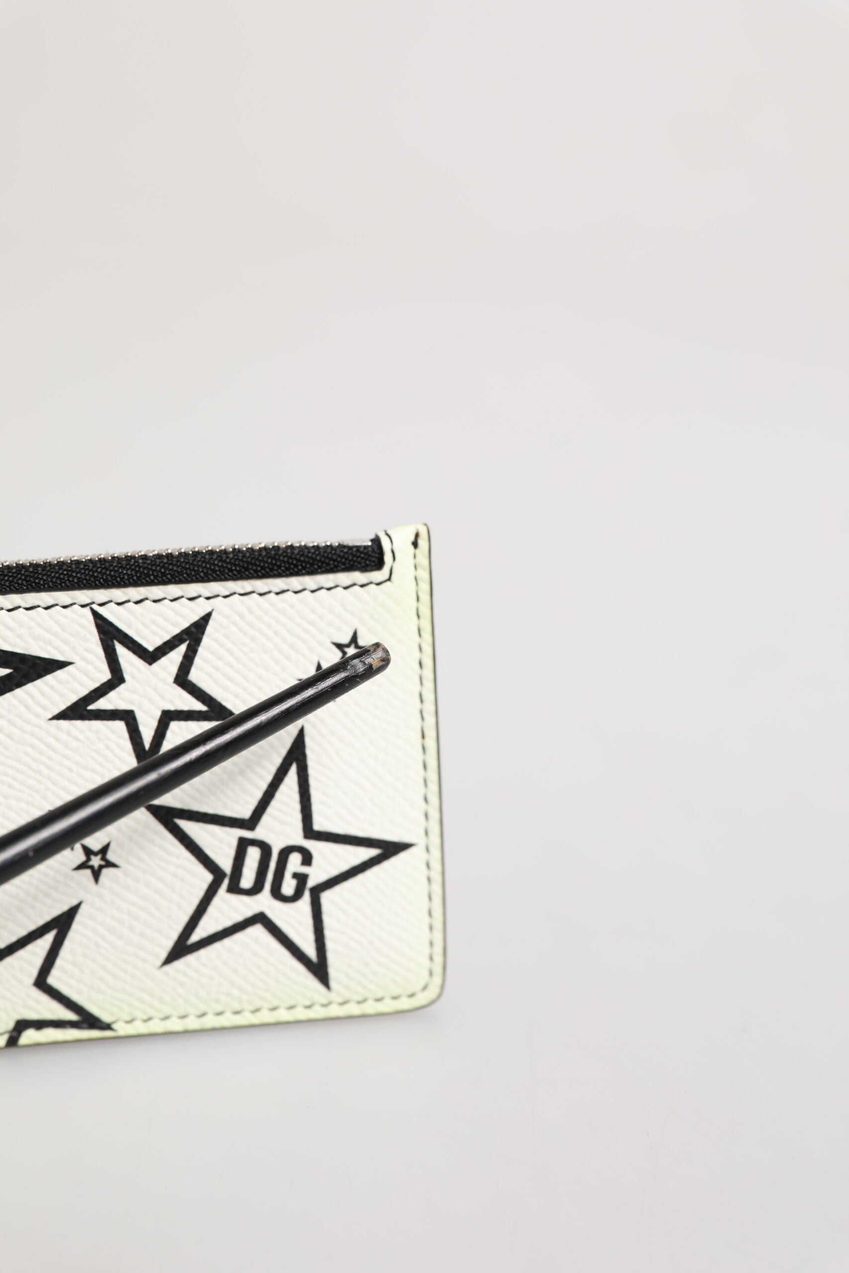 Dolce & Gabbana White Leather Douphin DG Logo Star Print Card Holder Wallet