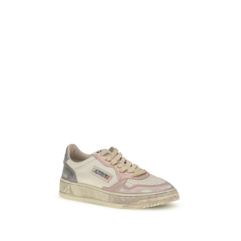 Autry Medalist Low Super Vintage Sneakers